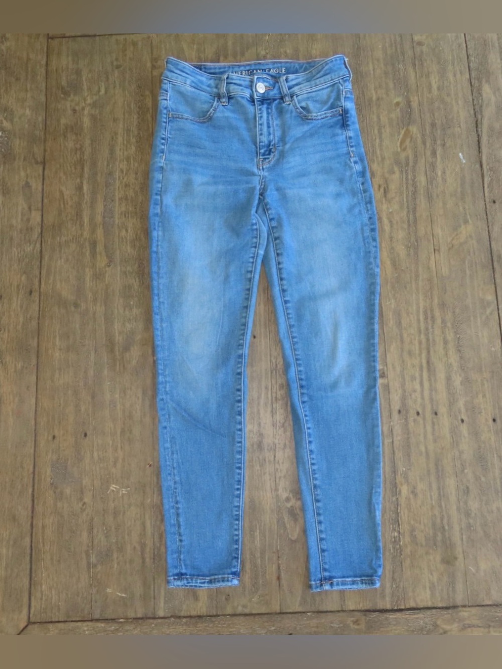 American Eagle Outfitters Light Blue Skinny High-Rise Jeans